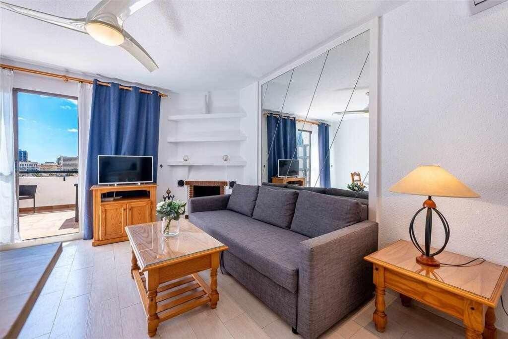 797 Hr - Pueblo Evita- Andalusian Apartment With Terrace. เบนัลมาเดนา ภายนอก รูปภาพ